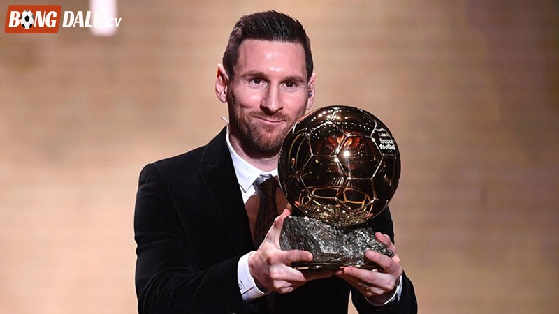 Lionel Messi đã giành được 8 Quả Bóng Vàng