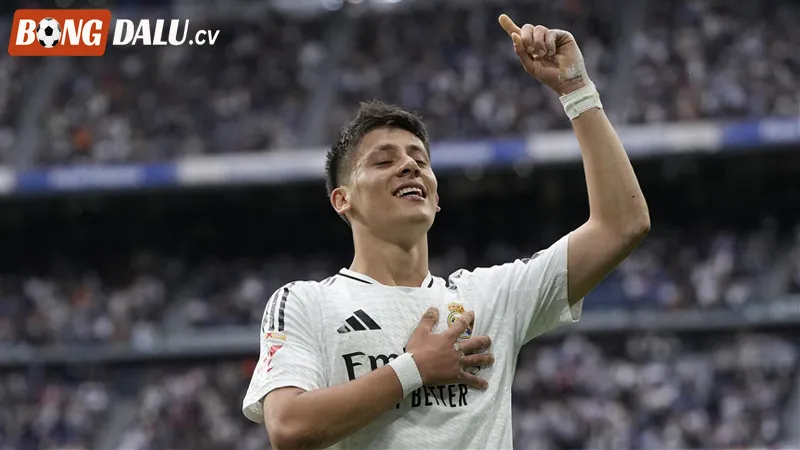 Khám phá những thông số ấn tượng của Güler trong màu áo Real Madrid